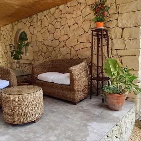 Neli, Palazzolo Acreide, Siracusa, Hot Tub, Wi-fi & Parking * Palazzolo Acreide