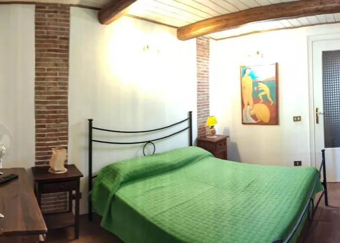 Neli, Palazzolo Acreide, Siracusa, Hot Tub, Wi-fi & Parking *