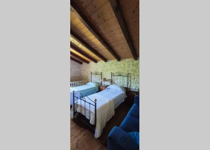 Neli, Palazzolo Acreide, Siracusa, Hot Tub, Wi-fi & Parking * 帕拉佐洛阿克雷伊德